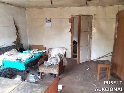 Nekilnojamasis turtas Druskininkėlių kaime: 13/16 dalis gyvenamojo namo ir ūkiniai pastatai nuo 3150 EUR