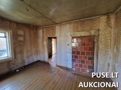 Nedidelis 32.78 kv.m butas Vilniuje, Alšėnų g. 10, pradinė kaina 31843 EUR