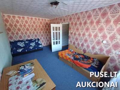 Mažas butas su rūsiu Šiaulių rajone, Kuršėnuose, Daugėlių g. 70, pradinė kaina 15300 EUR