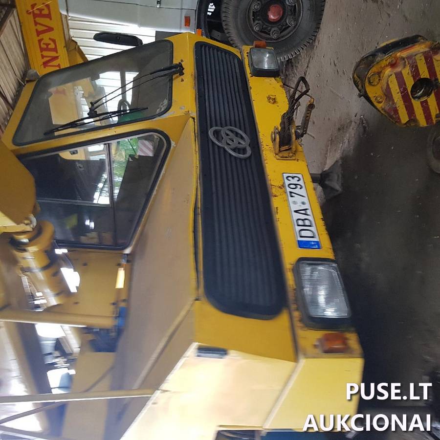 Kranai 2 vnt Autokranas 3