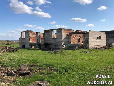 1/4 dalis neįrengto gyvenamojo namo Kauno r. Panevėžiuko k. Rasų g. 1 parduodama 1760 EUR