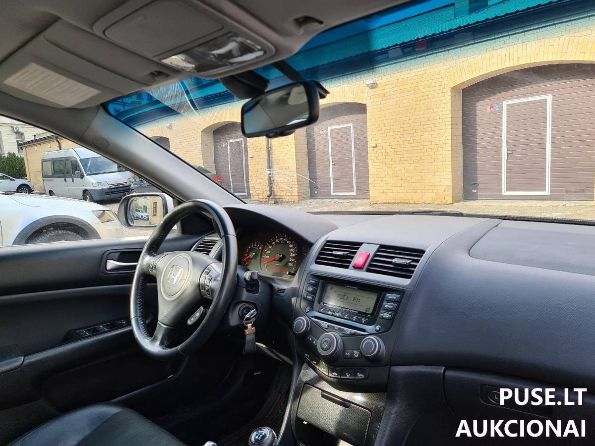 Keleivinis automobilis Honda Accord Keleivinis automobilis 12