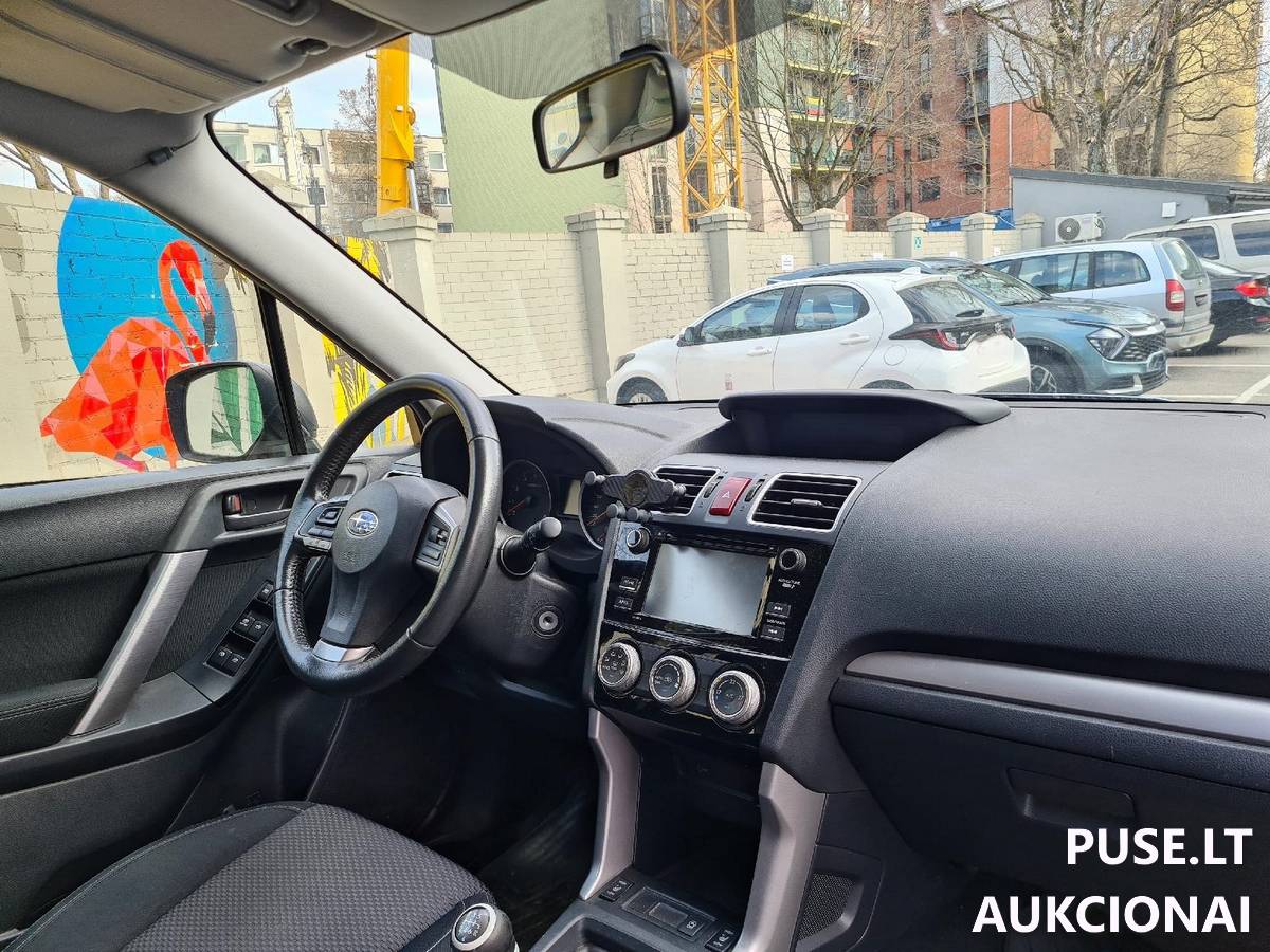Keleivinis automobilis Subaru Forester Keleivinis automobilis 1