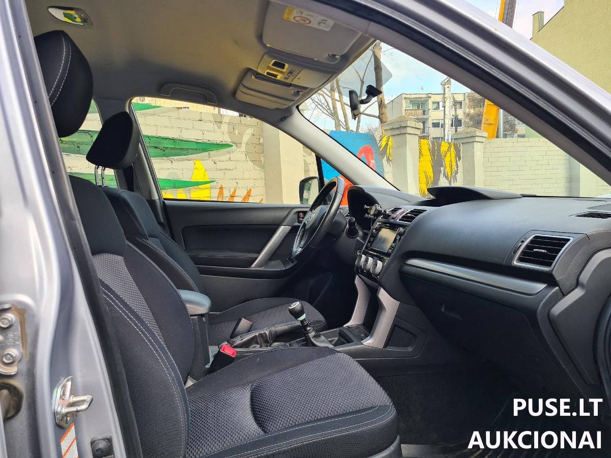 Keleivinis automobilis Subaru Forester Keleivinis automobilis 5
