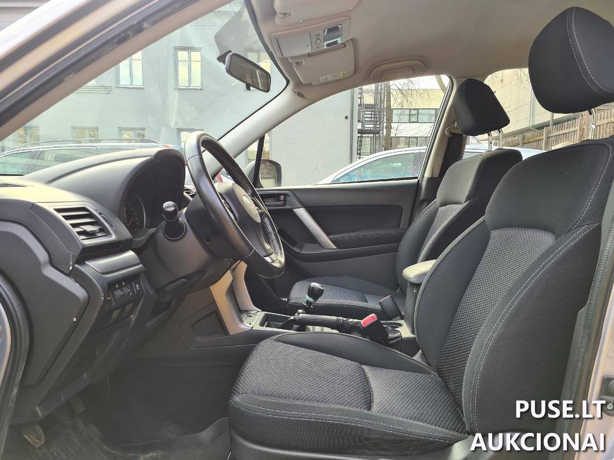 Keleivinis automobilis Subaru Forester Keleivinis automobilis 12