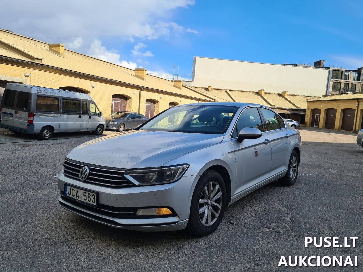 Keleivinis automobilis Volkswagen Passat Keleivinis automobilis 2