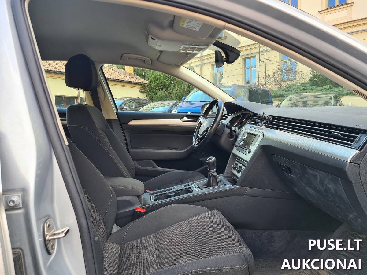 Keleivinis automobilis Volkswagen Passat Keleivinis automobilis 6