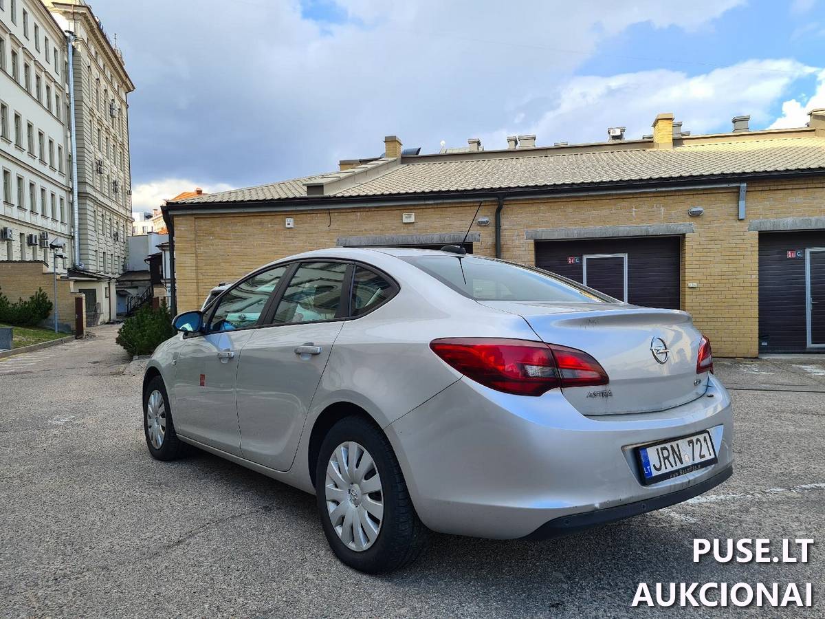 Keleivinis automobilis Opel Astra Keleivinis automobilis 11