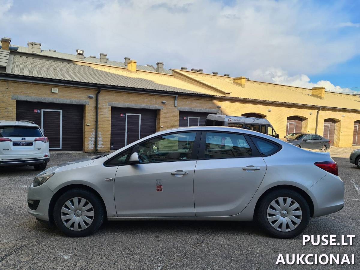 Keleivinis automobilis Opel Astra Keleivinis automobilis 9
