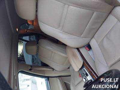 BMW X5 keleivinis automobilis, pradinė kaina 4000 EUR, parduodamas antrinės aukcione Kaune