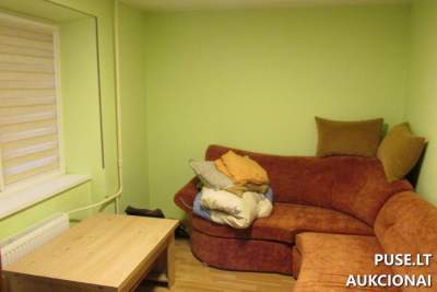 2 kambarių buto 9/10 dalys Klaipėdoje, Sausio 15-osios g. 13, 35640 EUR - Antstolio aukcionas