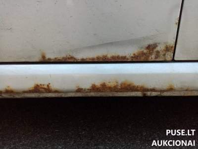 Naudotas lengvasis automobilis ŠKODA FABIA 2007m. Jonavoje už 420 EUR pradinę kainą