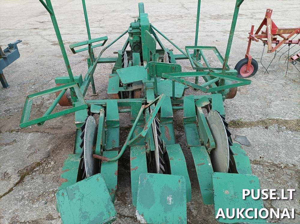 Daigų pikavimo mašina	Inv. nr. 24-42746 Mašinos ir įrengimai 3