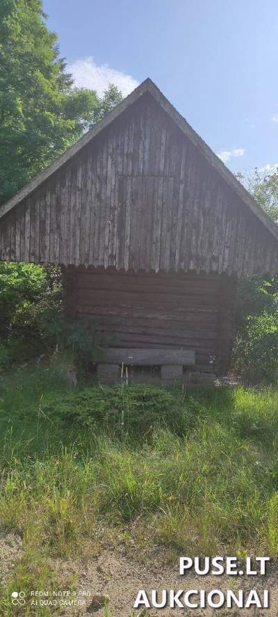 Namelis iš rąstų pardavimui aukcione Rietavo savivaldybėje, pradinė kaina 325 EUR