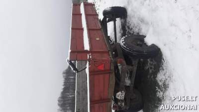 Traktorinė priekaba AL2268 parduodama aukcione nuo 325 EUR Varėnos rajone