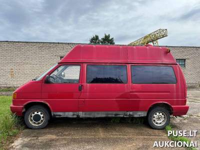 Volkswagen Transporter automobilis Kaune 700 EUR pradinė kaina, 1994 m. dyzelis