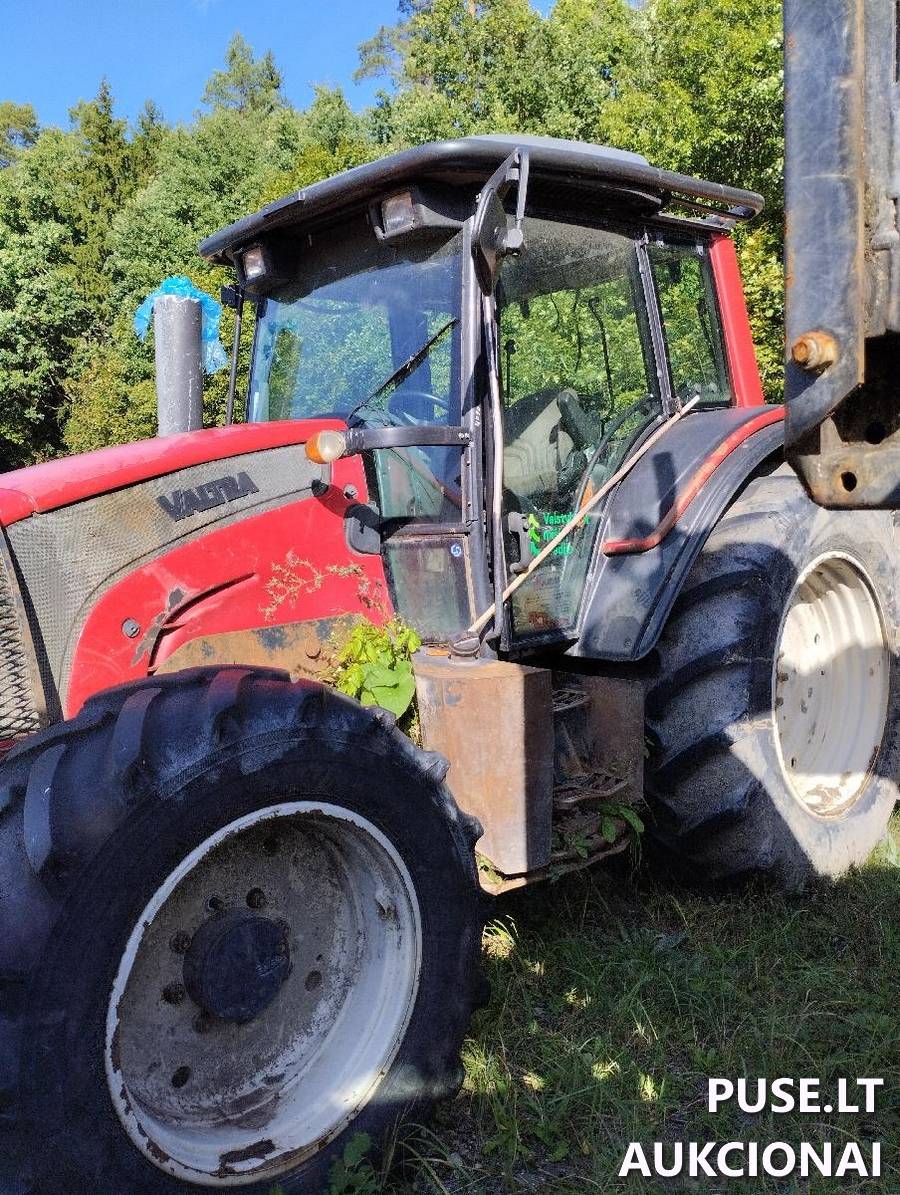 Traktorius  Valtra N141H Inv. Nr. 36-4090 Nenurodyta 4