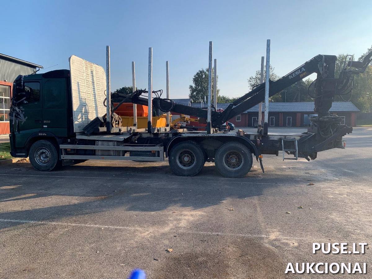 Medienvežis automobilis Volvo FH64  su medienos krautuvu gamyklinis nr.YV2AG30D5CA732729; SDK-FKRHAECC Inv. Nr. 35-1-24-31 Nenurodyta 5