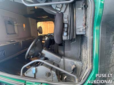 Parduodamas naudotas medienvežis Ferrari Volvo FH64 2012m. su krovikliu už pradinę 11383 EUR kainą