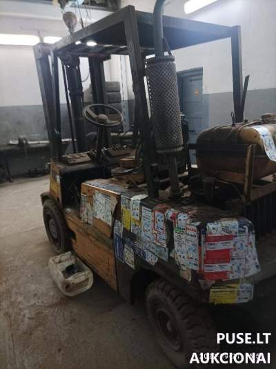 Autopakrovėjas DV-1733 parduodamas aukcione Tauragėje su 735 EUR pradine kaina