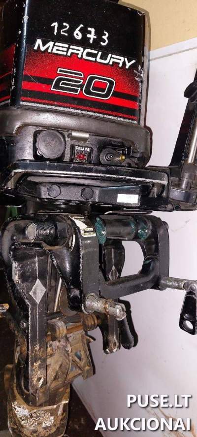 Valties variklis Mercury-20M aukcione Kėdainiuose pradine kaina 150 EUR