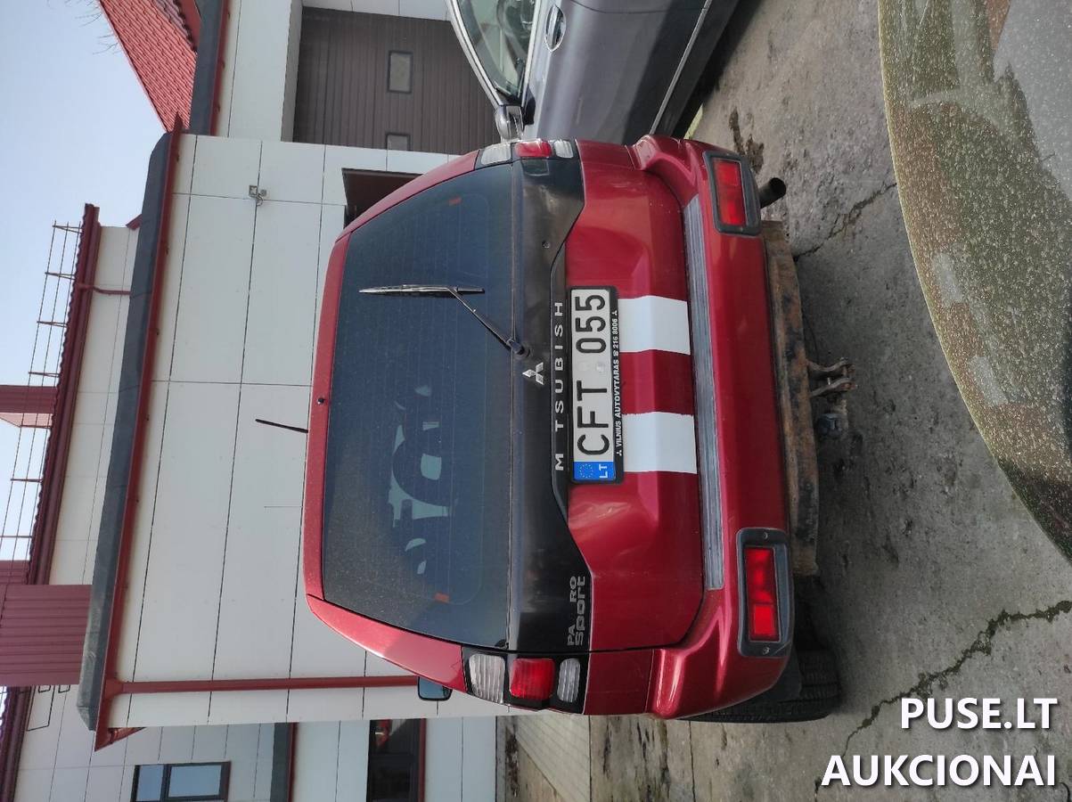 Mitsubishi Pajero Sport Lengvasis automobilis 1