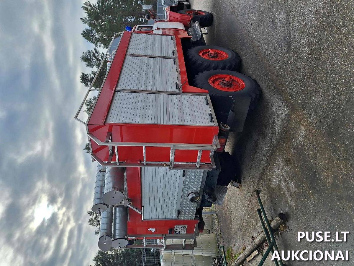 Automobilis gaisrinis ZIL 131 AC-40 su antstatu Nenurodyta 1