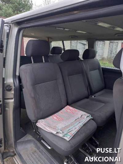 Parduodamas Volkswagen Caravelle 2009 m. mažas autobusas pradine kaina 2500 EUR Šilutėje