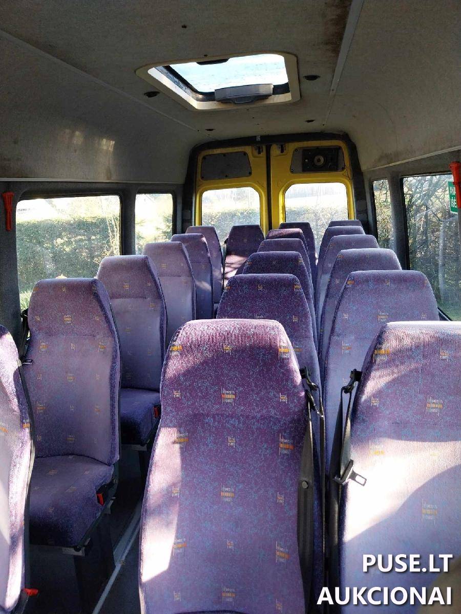 Mokyklinis autobusas VW Crafter Mažas autobusas 1