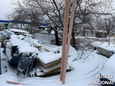 Ekspozicinės erdvės - paviljono įranga parduodama Lietuvos nacionalinio muziejaus aukcione nuo 7742 EUR