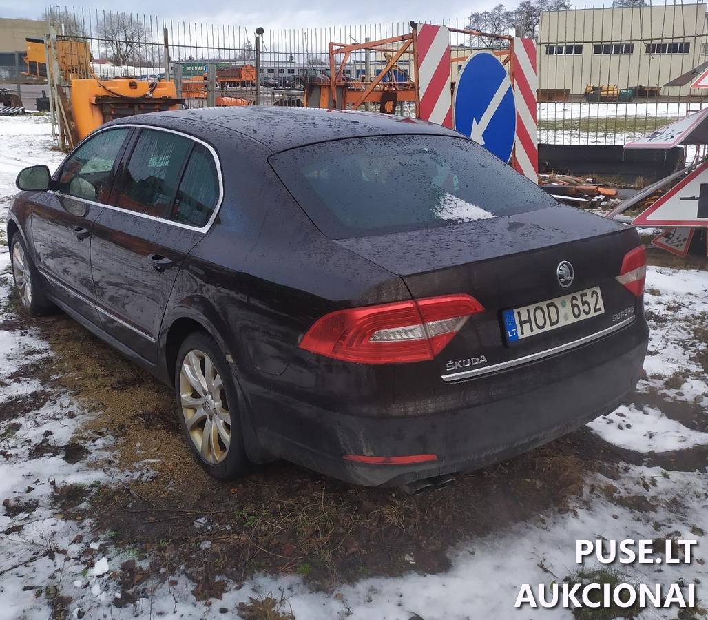A/m Škoda Superb Lengvasis automobilis 2