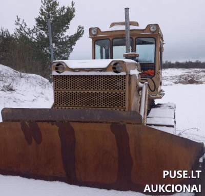 Traktorius T-100 parduodamas aukcione nuo 3500 EUR - nebenaudojama technika