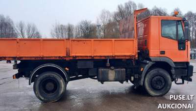 Krovininis automobilis Iveco Euro Trakker 3000 EUR pradine kaina II aukcione
