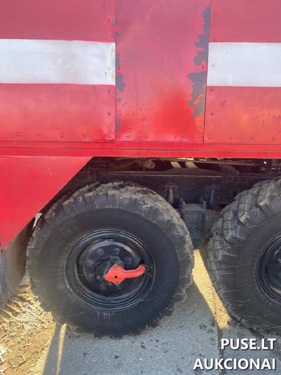 Gaisrinis automobilis ZIL131 Lengvasis automobilis 10