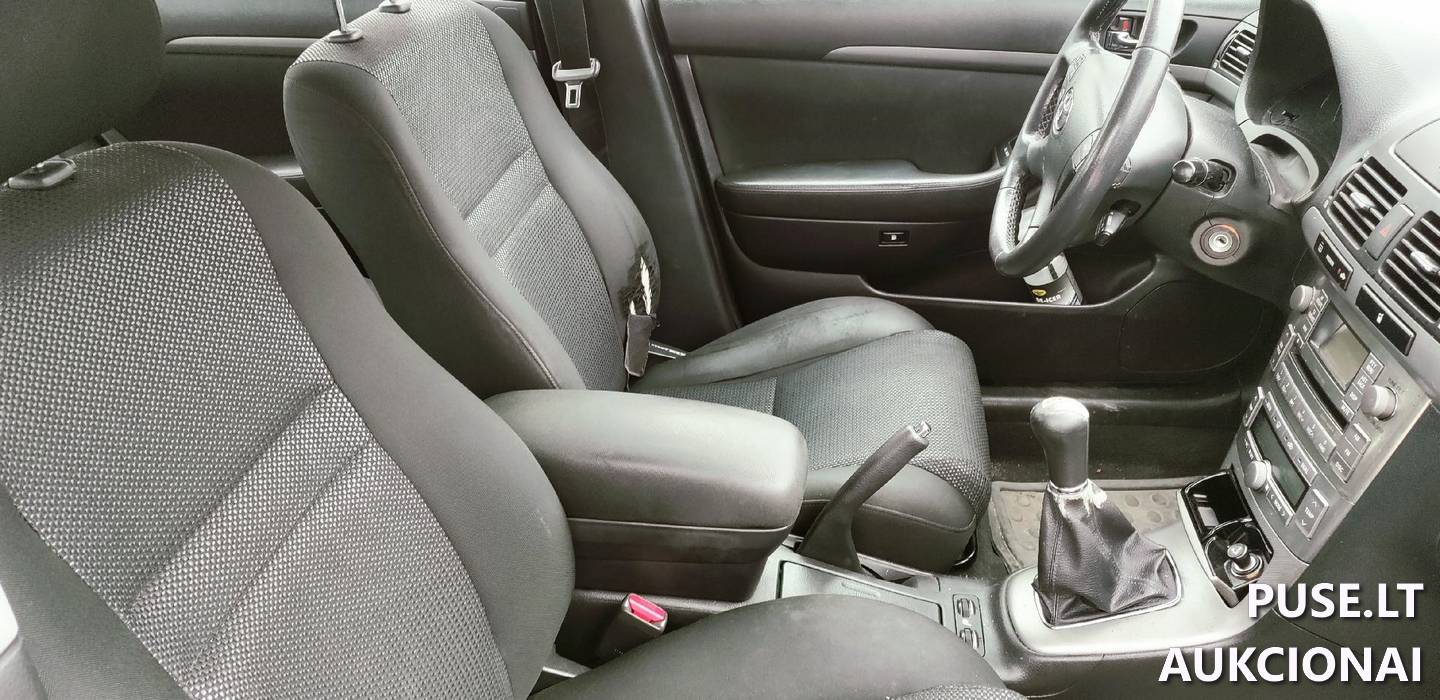 Toyota  Avensis  CRT988 Lengvasis automobilis 7