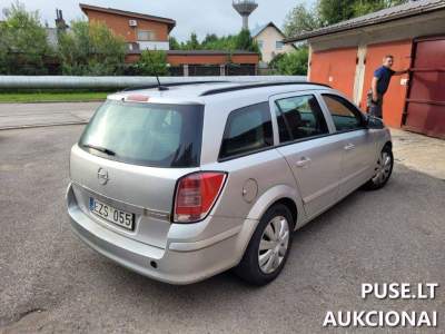 Dyzelinis Opel Astra 2007 m. parduodamas aukcione Kaišiadorių rajone nuo 250 EUR