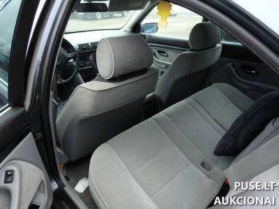 Dvieju automobiliu aukcionas pradine kaina 1344 EUR - Parduodami 2 transporto priemones