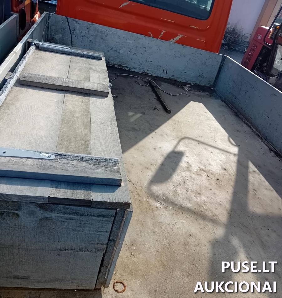 Krovin. automobilis Iveco Daily Transporteris kombi 1