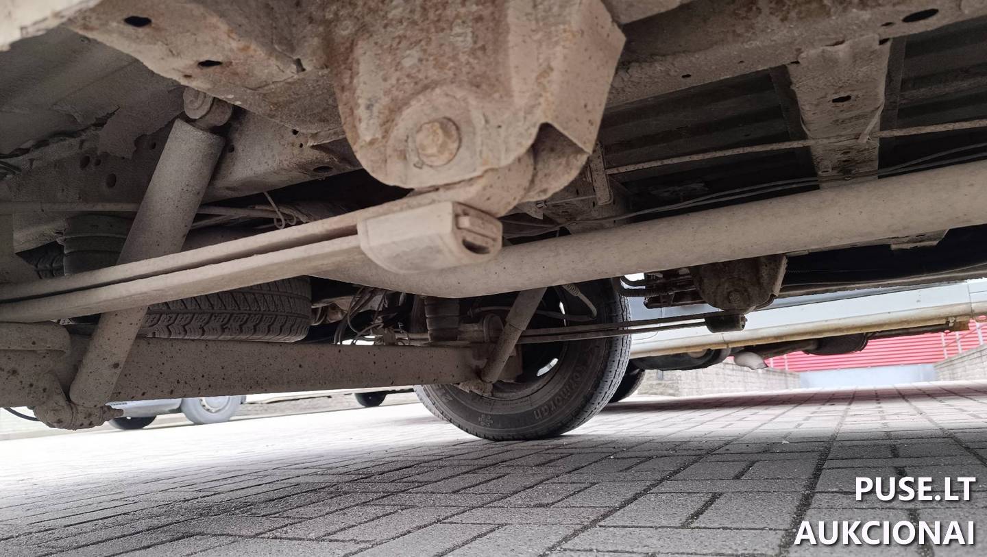 Lengvasis autobusiukas Ford Transit Keleivinis automobilis 3