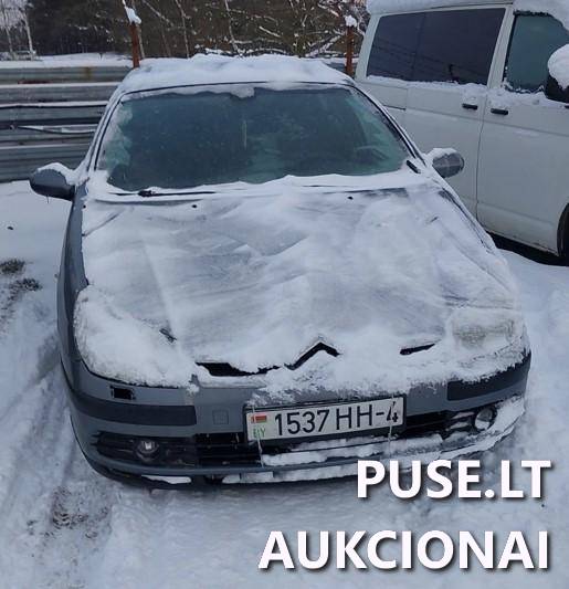 2 automobiliai Neklasifikuota 7