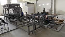 Mašinos ir įrengimai - Struktūrinių izoliacinių plokščių (SIP) gamybos linija