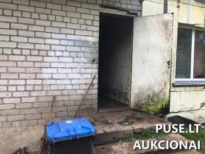 Parduodama 2994/68015 dalis gyvenamojo namo Vilniaus r. sav., Mostiškių k., Linksmoji g. 1 už 5160 EUR