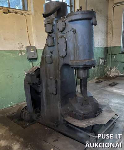 Pneumatinis kalvio kūjis Klaipėdoje, pradinė kaina 1000 EUR, kiti turto aukcionai