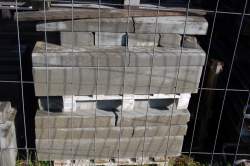 Kitas turtas - 9000 kg betoninių blokelių