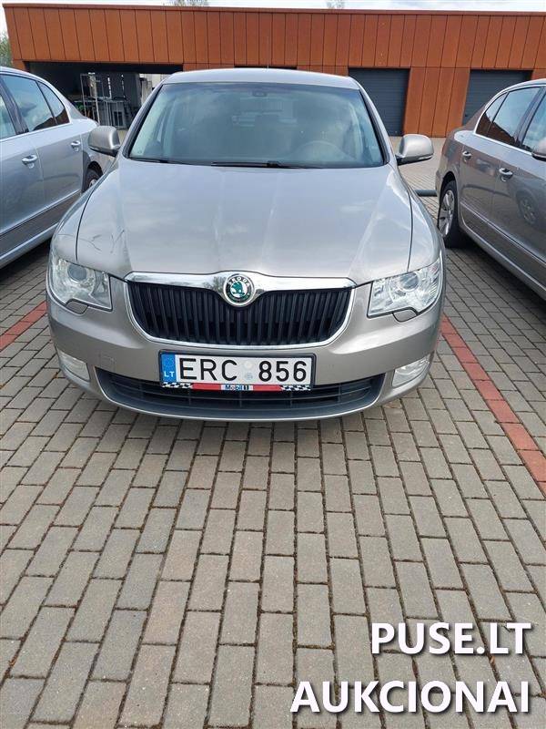 Skoda Superb Comfort Lengvasis automobilis 4