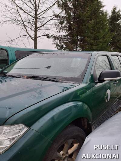 Naudotas 2014 m. Nissan Pathfinder dyzelinas 490 EUR aukcione Kybartuose