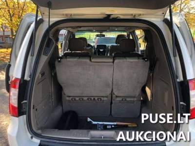Keleivinis automobilis CHRYSLER TOWN & COUNTRY 6800 EUR - Antstolių varžytynės Vilniuje
