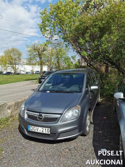 Lengvasis automobilis Opel Zafira 2007 m. parduodamas aukcione Vilniaus rajone už 250 EUR