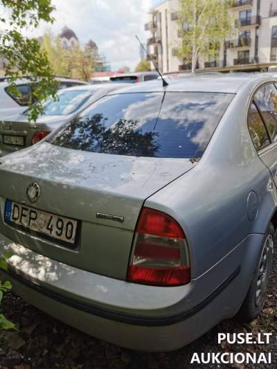 Parduodama Škoda Superb 2007 m. mechaninė pavarų dėžė 300 EUR aukcione