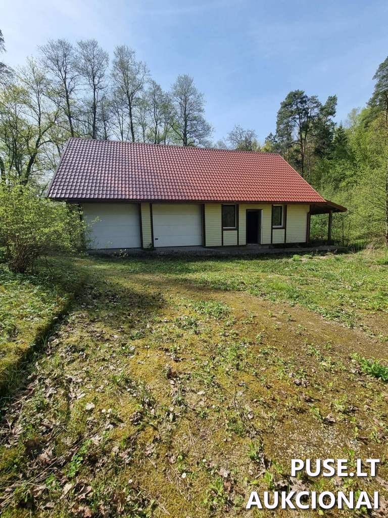 Gyvenamas namas Pastatai Gulbinų g. 31, 08403 Vilnius, Vilniaus m. sav. 12